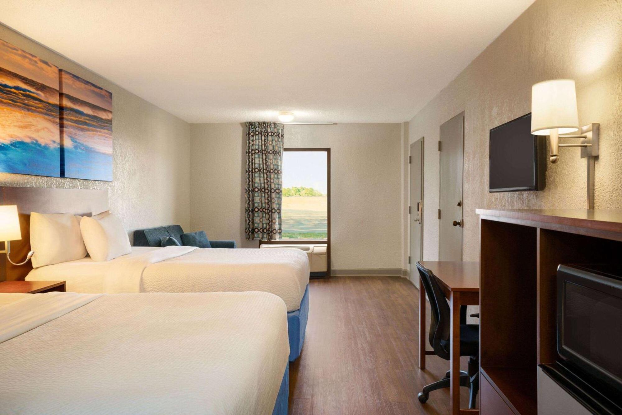 Days Inn By Wyndham Dillon Eksteriør billede